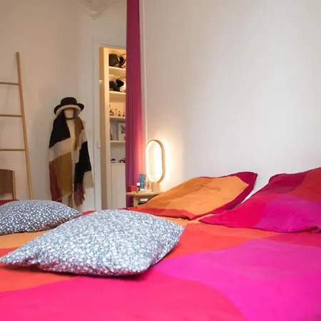 Beautifully Decorated Apartment In Paris Paris